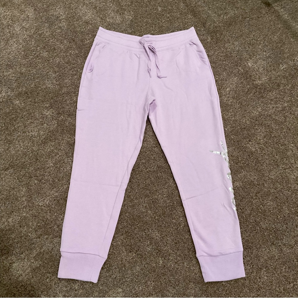 New Victoria Secret PINK Lavender Sweatpants with tapered legs, Size L